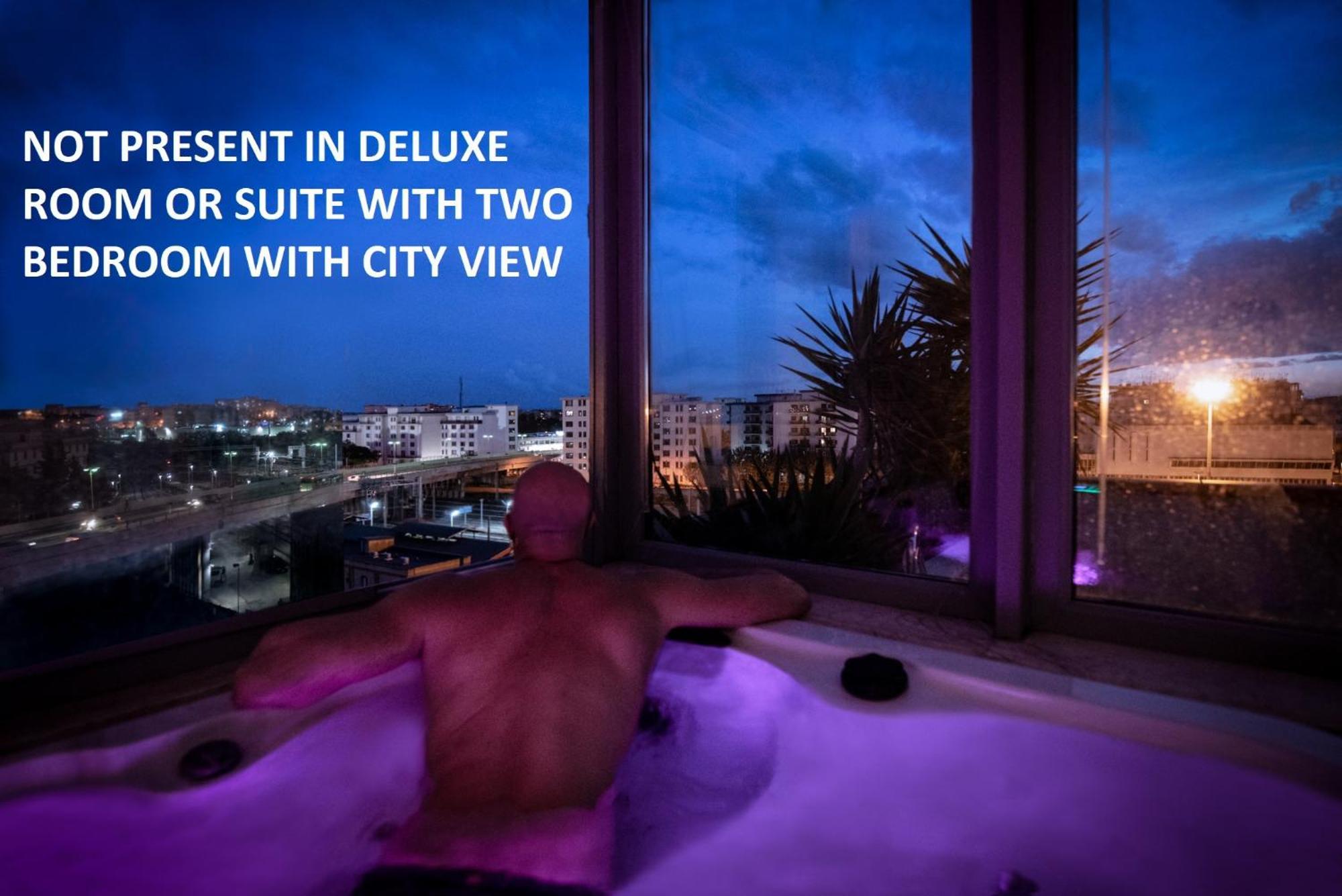 Penthouse Station Luxury Suites & Apartment Μπρίντιζι Εξωτερικό φωτογραφία