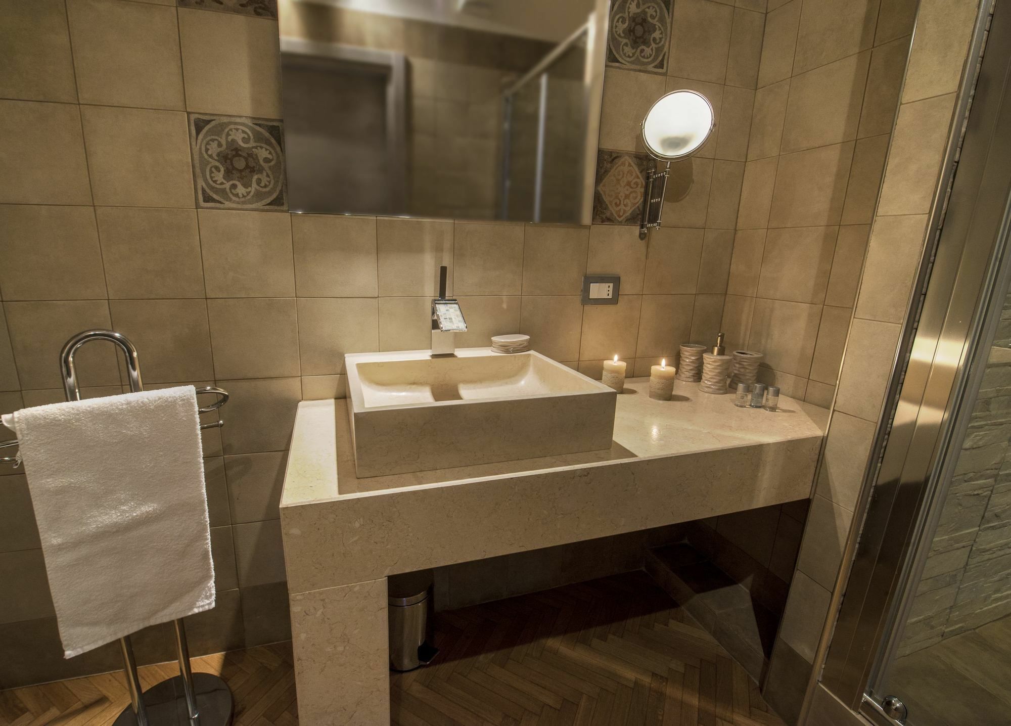 Penthouse Station Luxury Suites & Apartment Μπρίντιζι Εξωτερικό φωτογραφία